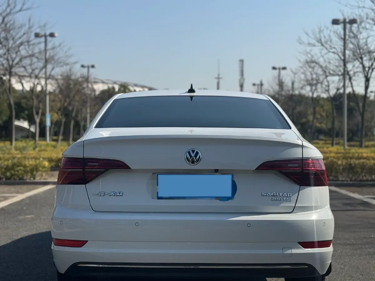 2020 Volkswagen Sagitar 1.2T 116HP L4 7DCT,autocango,china used car exporter,china ev exporter,chinese used car exporter,chinese used ev exporter