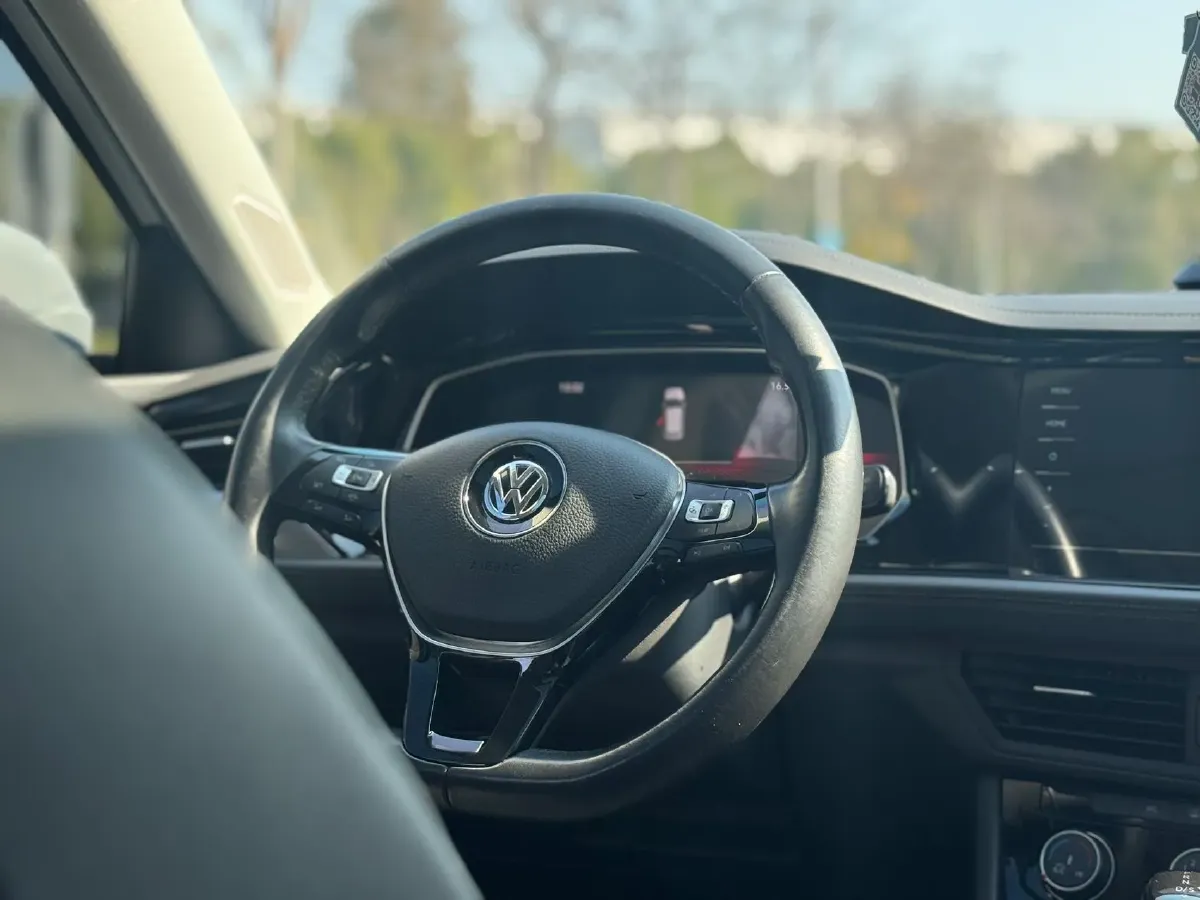 2020 Volkswagen Sagitar 1.2T 116HP L4 7DCT,autocango,china used car exporter,china ev exporter,chinese used car exporter,chinese used ev exporter