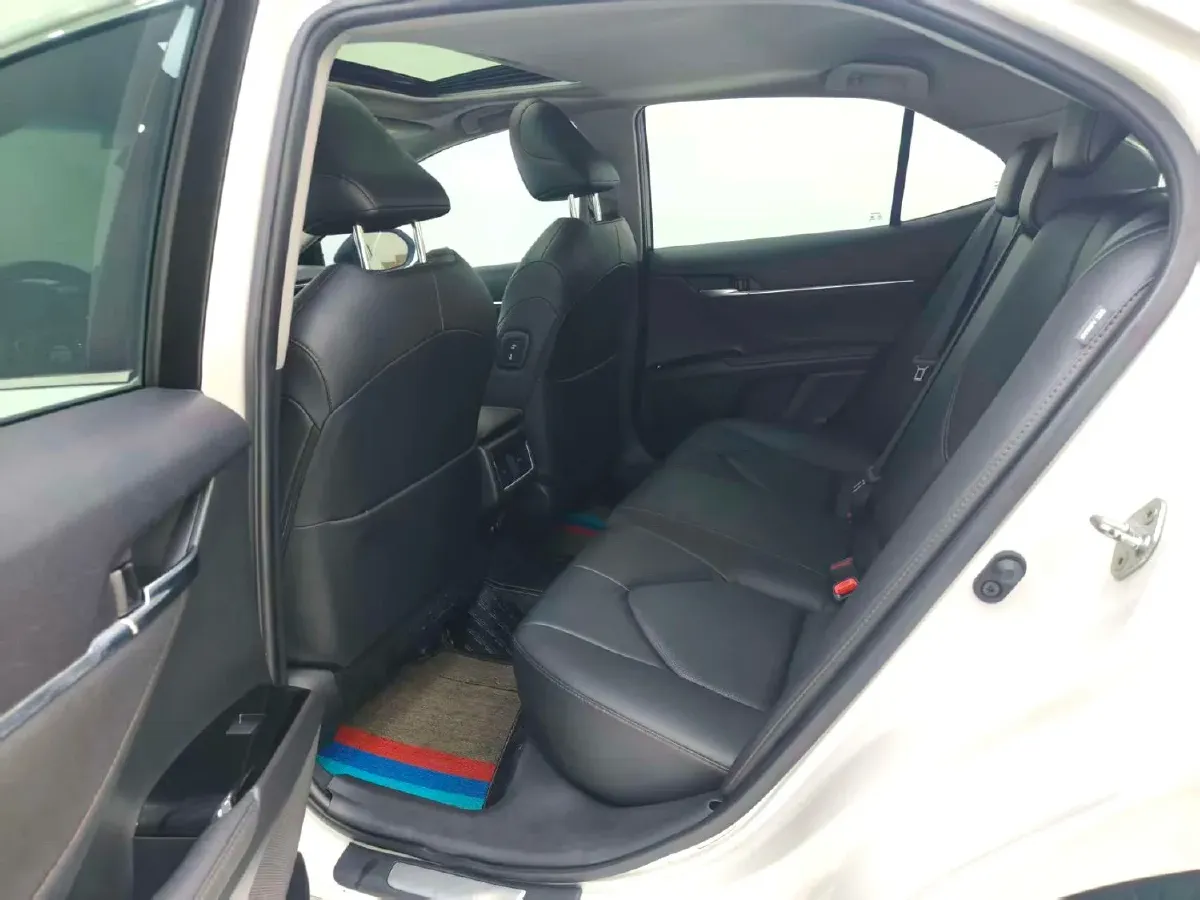 2021 Toyota Camry 2.0L 178HP L4 CVT,autocango,china used car exporter,china ev exporter,chinese used car exporter,chinese used ev exporter