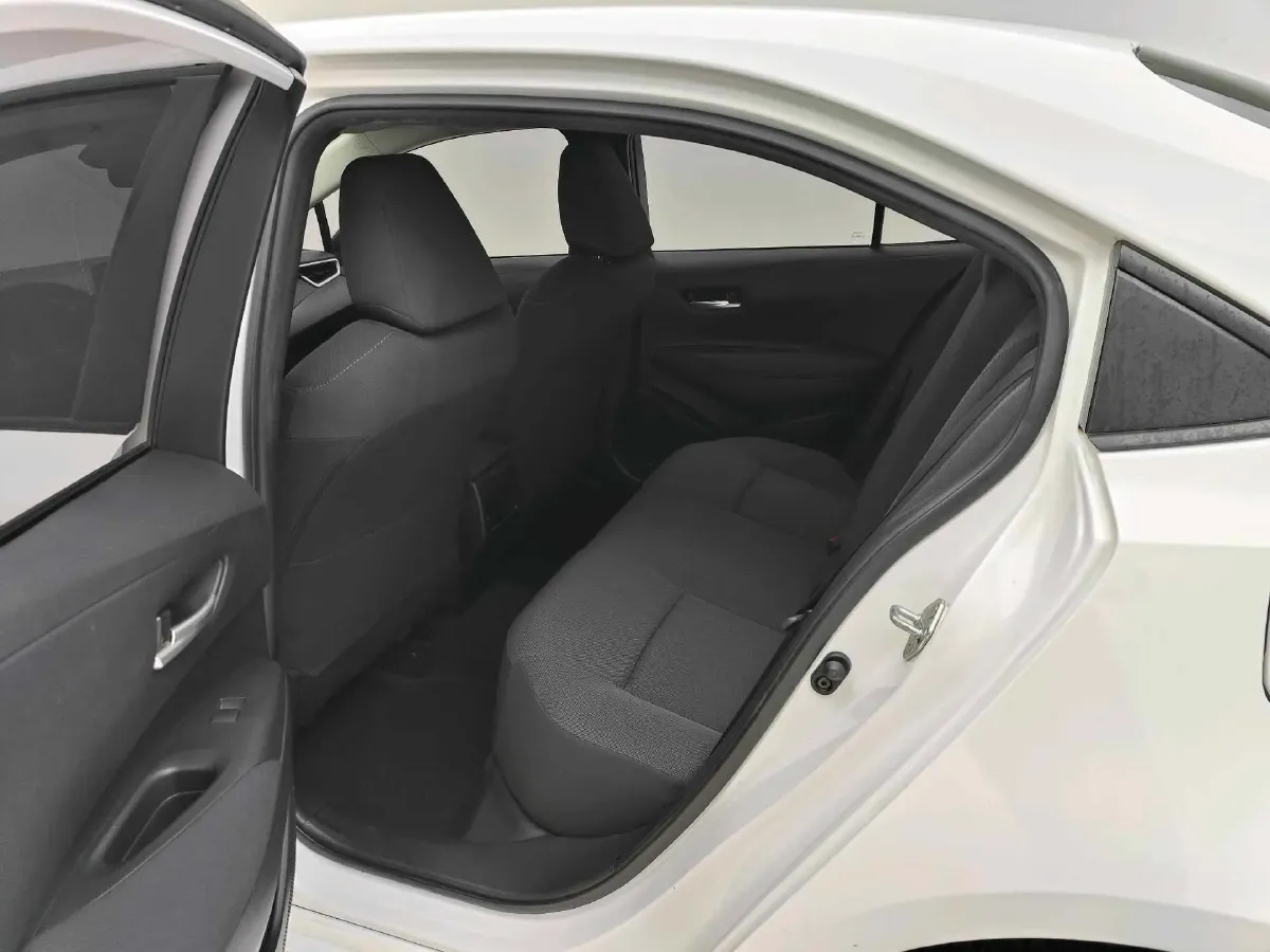 2021 Toyota Corolla 1.2T 116HP L4 CVT,autocango,china used car exporter,china ev exporter,chinese used car exporter,chinese used ev exporter