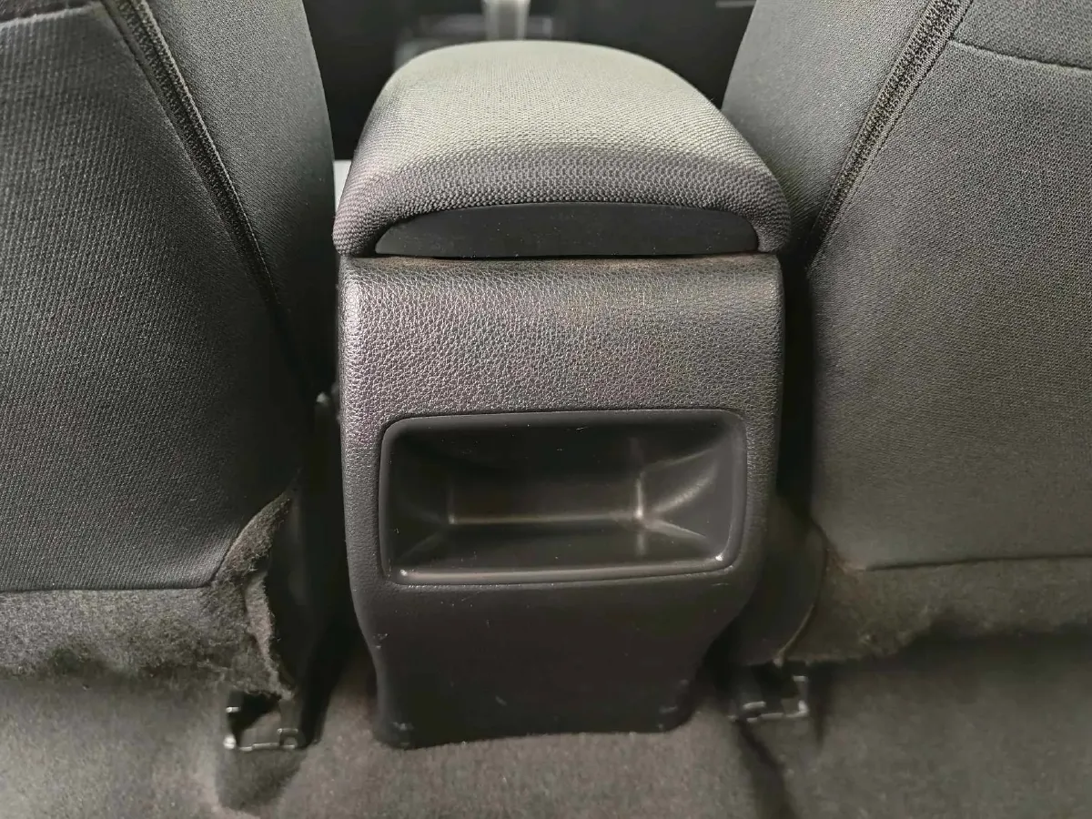 2021 Toyota Corolla 1.2T 116HP L4 CVT,autocango,china used car exporter,china ev exporter,chinese used car exporter,chinese used ev exporter