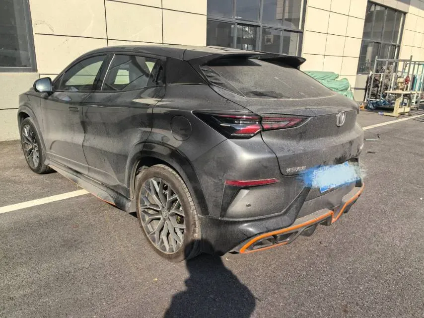 2022 ChangAn UNI-T 1.5T 188HP L4 7DCT,autocango,china used car exporter,china ev exporter,chinese used car exporter,chinese used ev exporter