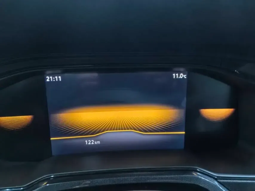 2025 Ruichi Auto EC75 BEV 41.85KWH,autocango,china used car exporter,china ev exporter,chinese used car exporter,chinese used ev exporter