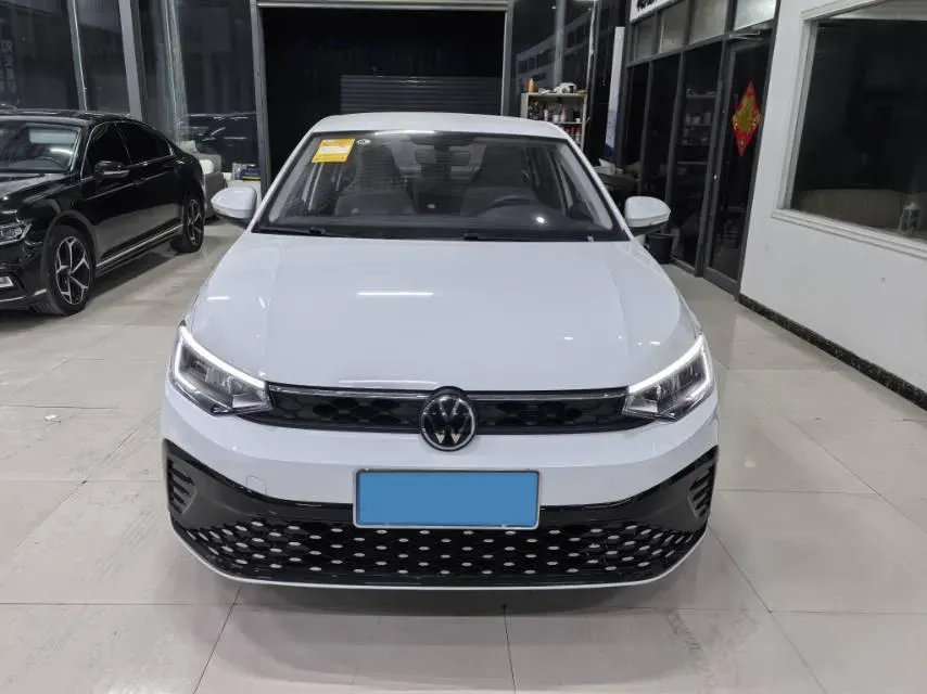 2025 Ruichi Auto EC75 BEV 41.85KWH,autocango,china used car exporter,china ev exporter,chinese used car exporter,chinese used ev exporter