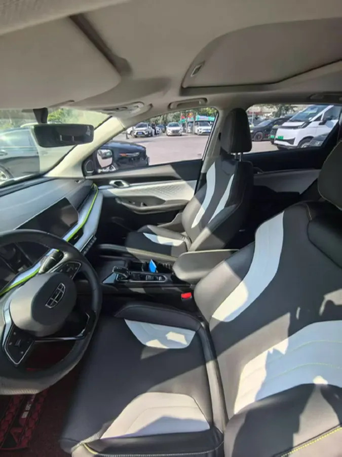 2022 Geely Coolray 1.5T 181HP L4 7DCT,autocango,china used car exporter,china ev exporter,chinese used car exporter,chinese used ev exporter