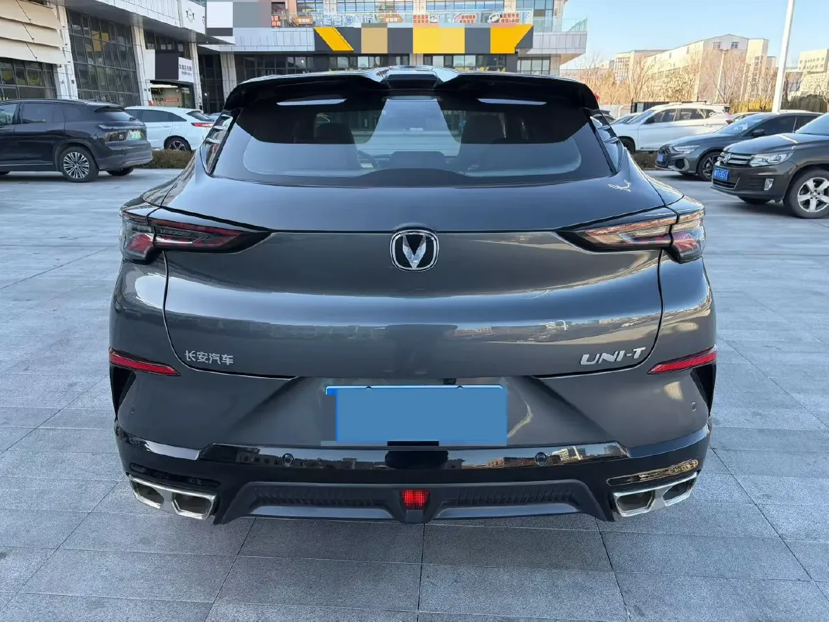 2023 ChangAn UNI-T 1.5T 188HP L4 7DCT,autocango,china used car exporter,china ev exporter,chinese used car exporter,chinese used ev exporter