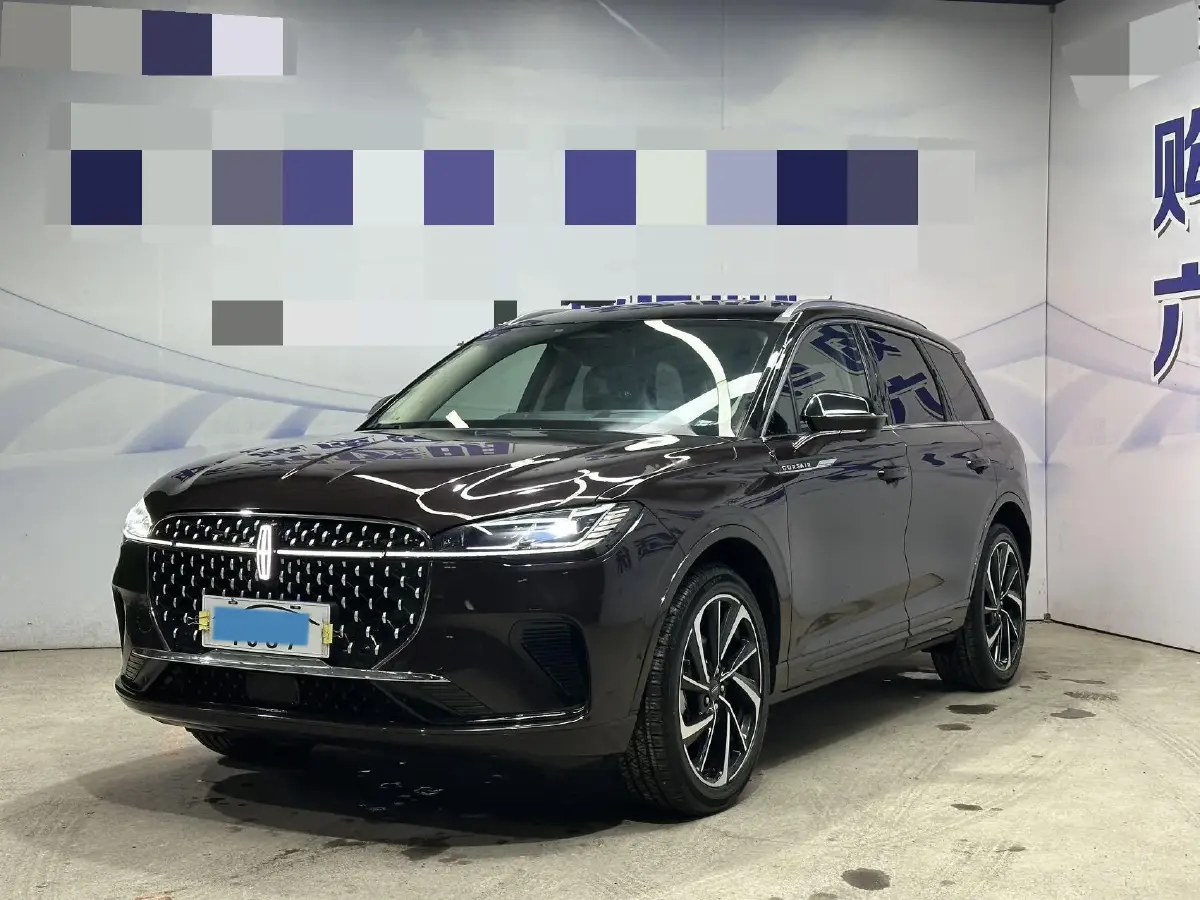 2023 Lincoln Corsair 2.0T 261HP L4 8AT