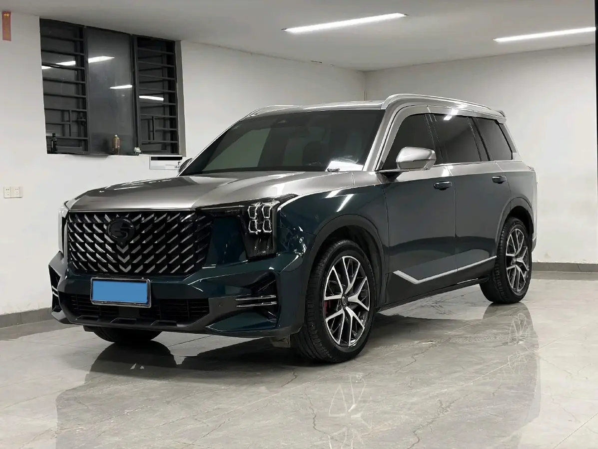 2022 GAC Trumpchi GS8 2.0T 252HP L4 8AT