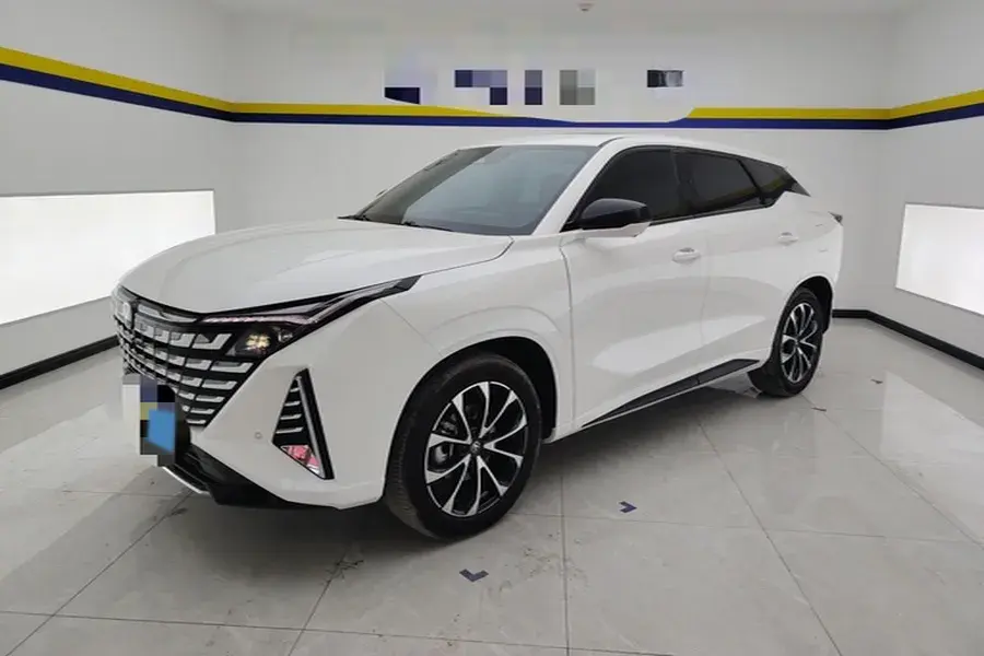 2024 ChangAn UNI-Z 1.5L 98HP L4 E-CVT PHEV 18.4KWH