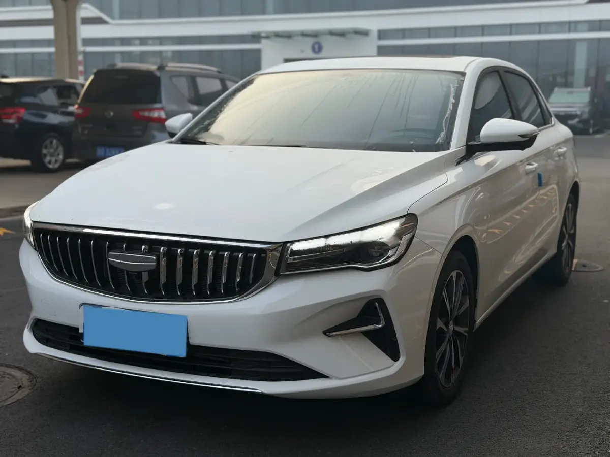 2026 Geely Emgrand 1.5L 120HP L4 CVT