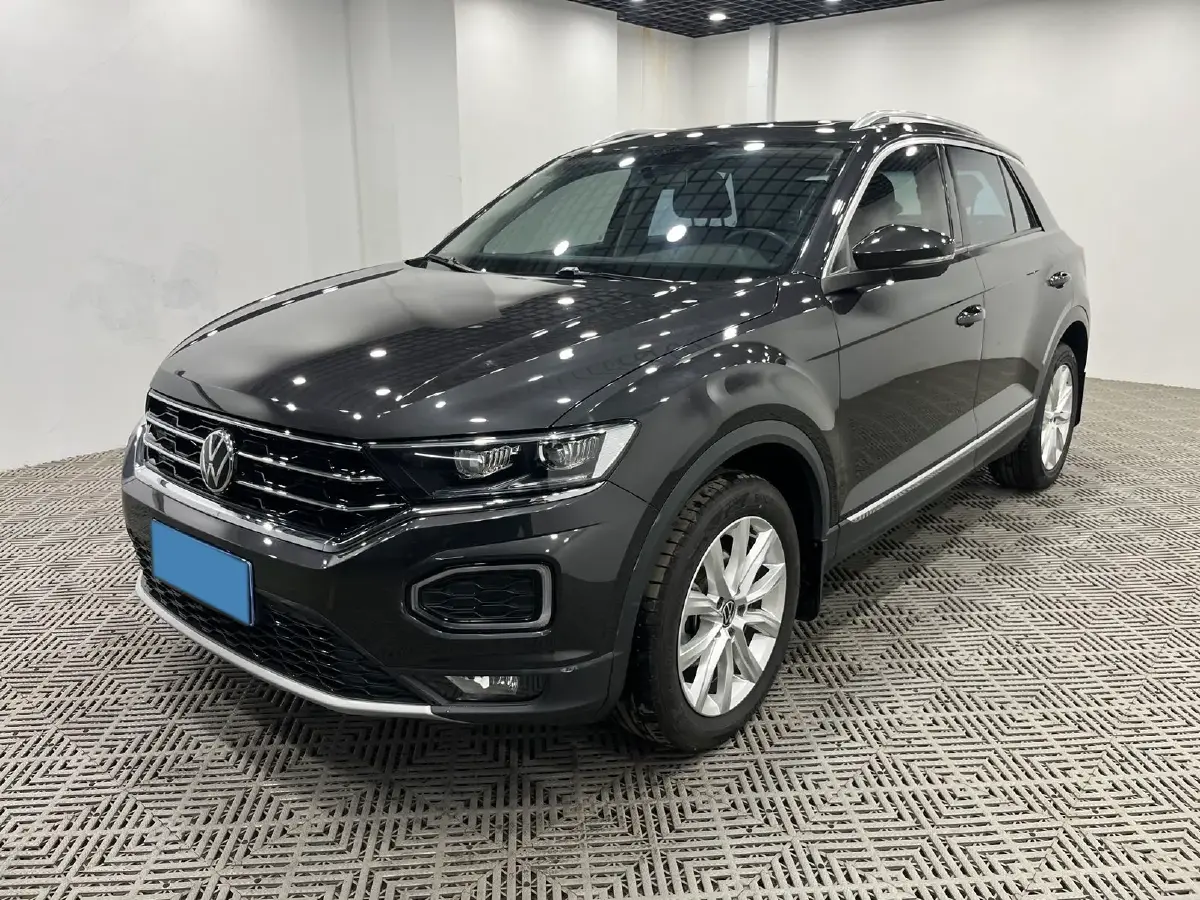2022 Volkswagen T-Roc 1.4T 150HP L4 7DCT