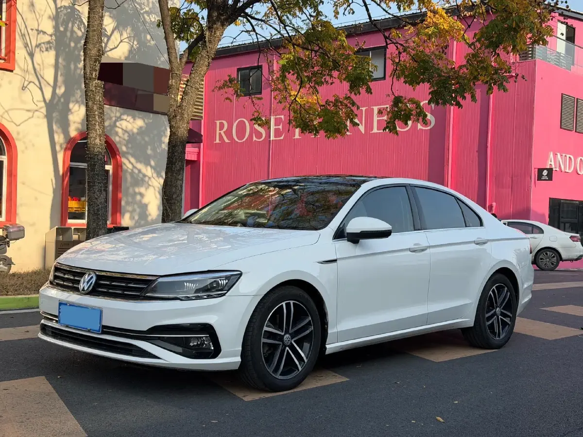 2019 Volkswagen Passat 1.4T 150HP L4 7DCT