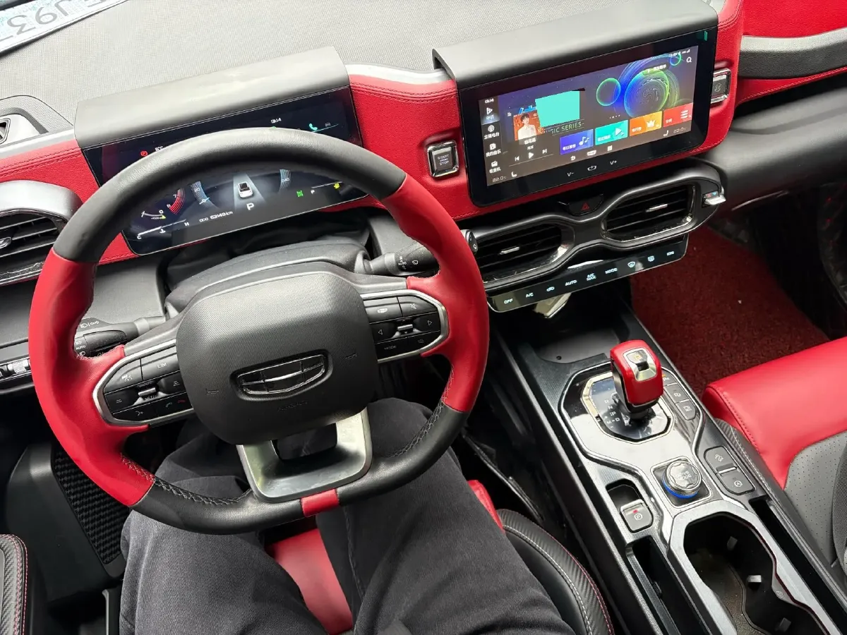 2020 Geely ICON 1.5T 177HP L3 7DCT,autocango,china used car exporter,china ev exporter,chinese used car exporter,chinese used ev exporter