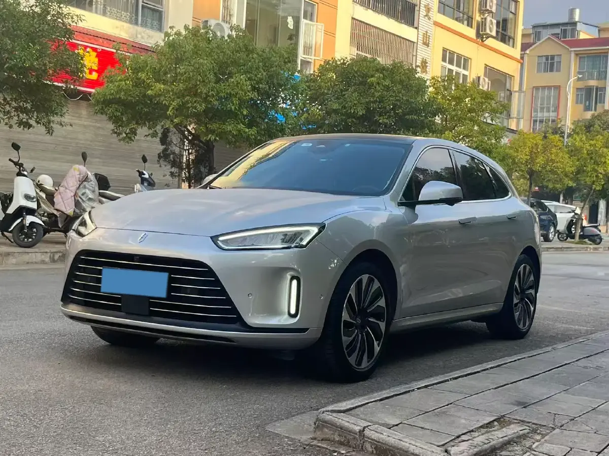 2022 Isuzu Mu-X 2.0T 220HP L4 8AT