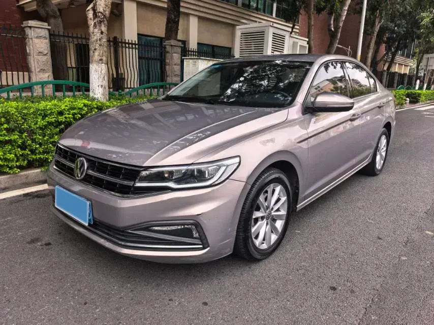 2020 Volkswagen Bora 1.5L 113HP L4 6AT