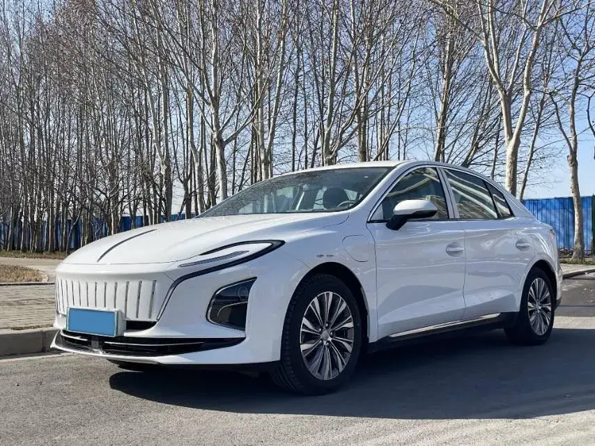 2024 HongQi E-QM5 BEV 60KWH