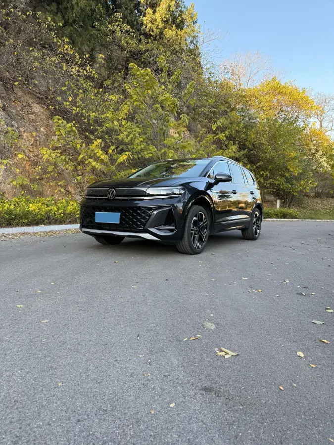 2026 Volkswagen Talagon 2.0T 272HP L4 7DCT