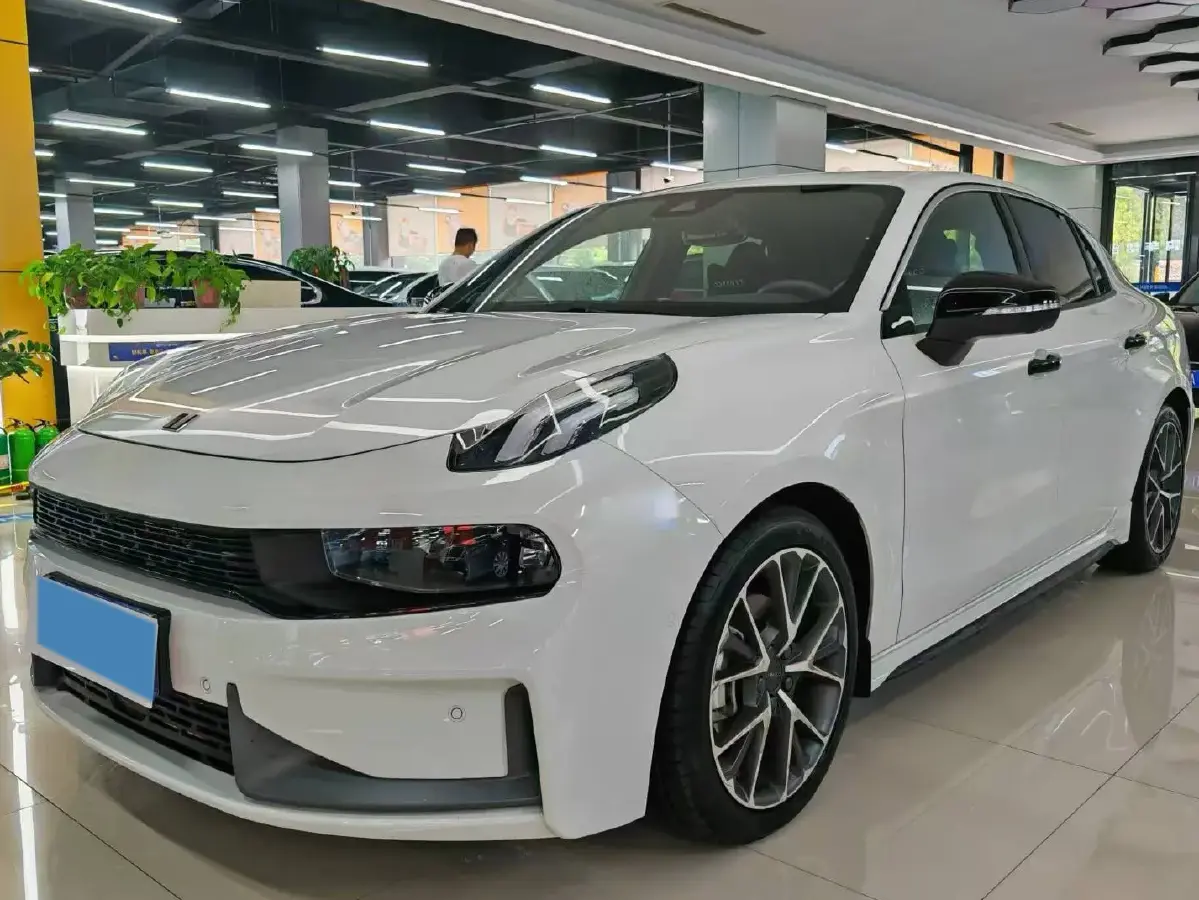 2022 LYNK&CO 03 2.0T 190HP L4 7DCT