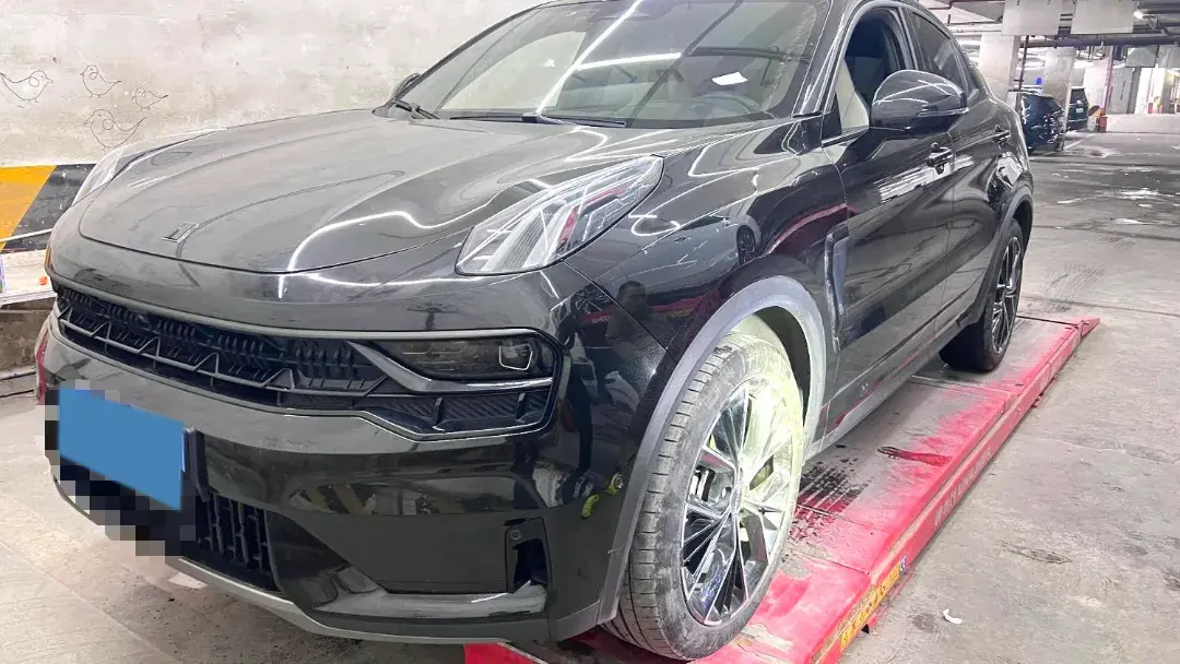 2023 LYNK&CO 05 2.0T 254HP L4 8AT