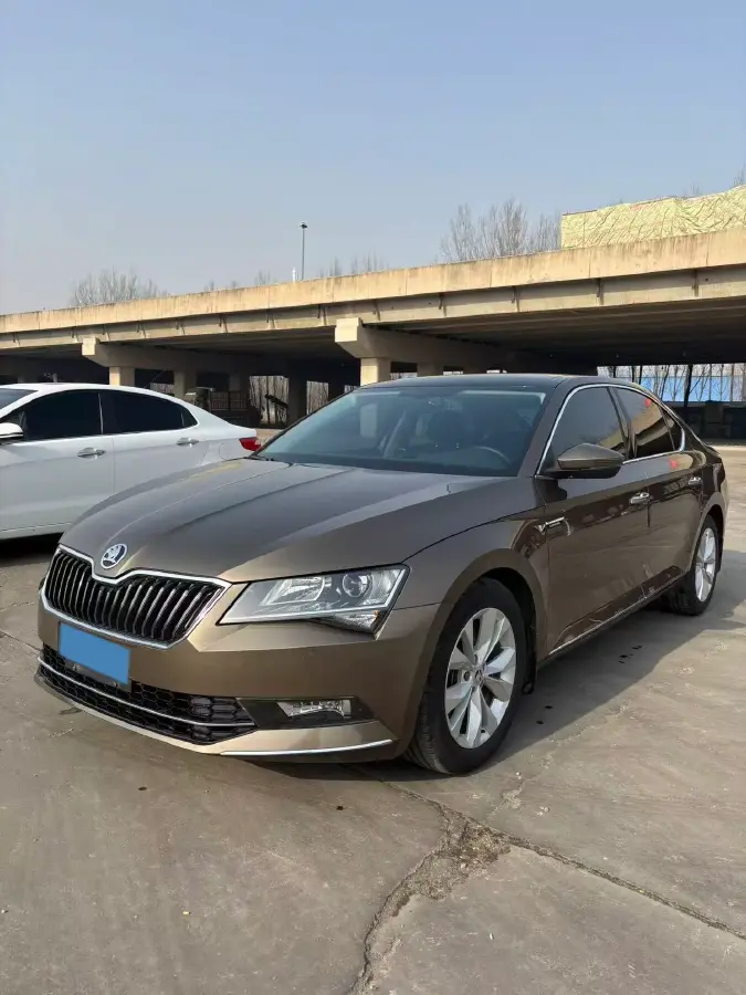 2018 Nissan Terra 2.5L 184HP L4 7AT