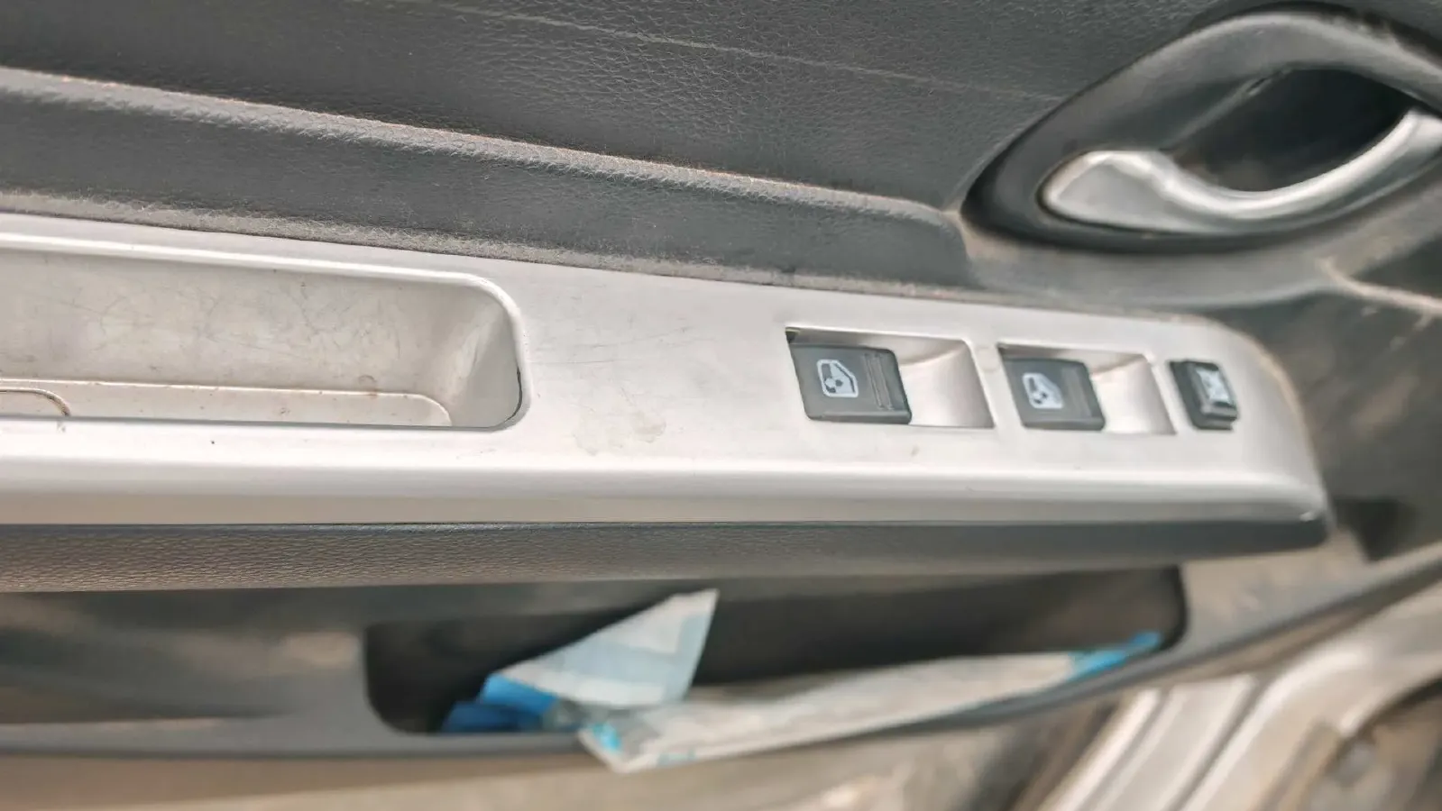 2018 Karry YouJin 1.5L 116HP L4 5MT,autocango,china used car exporter,china ev exporter,chinese used car exporter,chinese used ev exporter