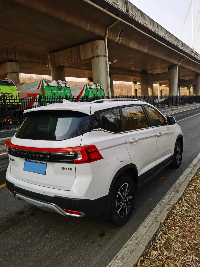 2014 DongFeng Aeolus S30 1.5L 116HP L4 5MT,autocango,china used car exporter,china ev exporter,chinese used car exporter,chinese used ev exporter