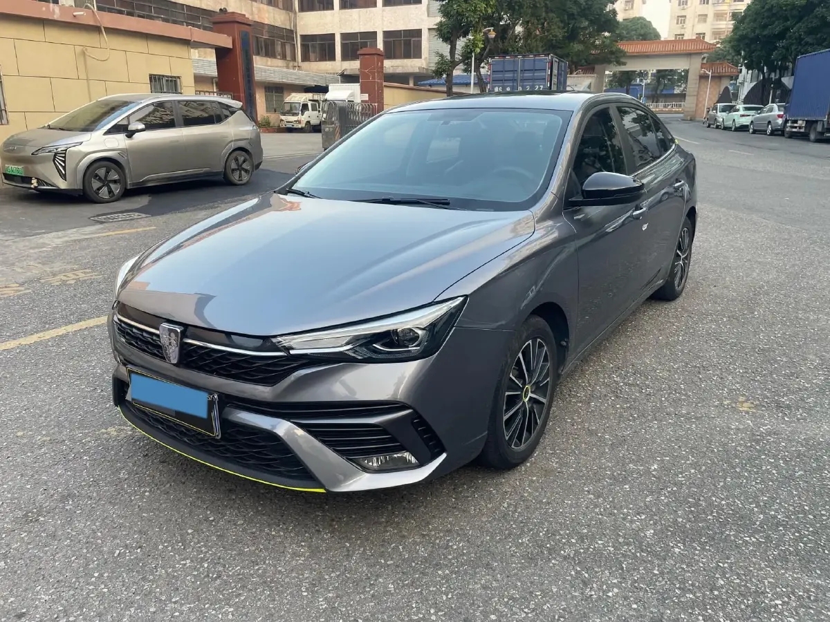 2021 Roewe i5 1.5L 120HP L4 5MT