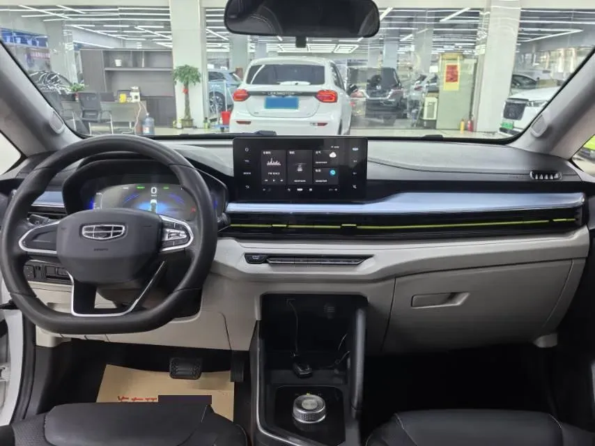 2021 WuLing Nano EV BEV 28KWH,autocango,china used car exporter,china ev exporter,chinese used car exporter,chinese used ev exporter