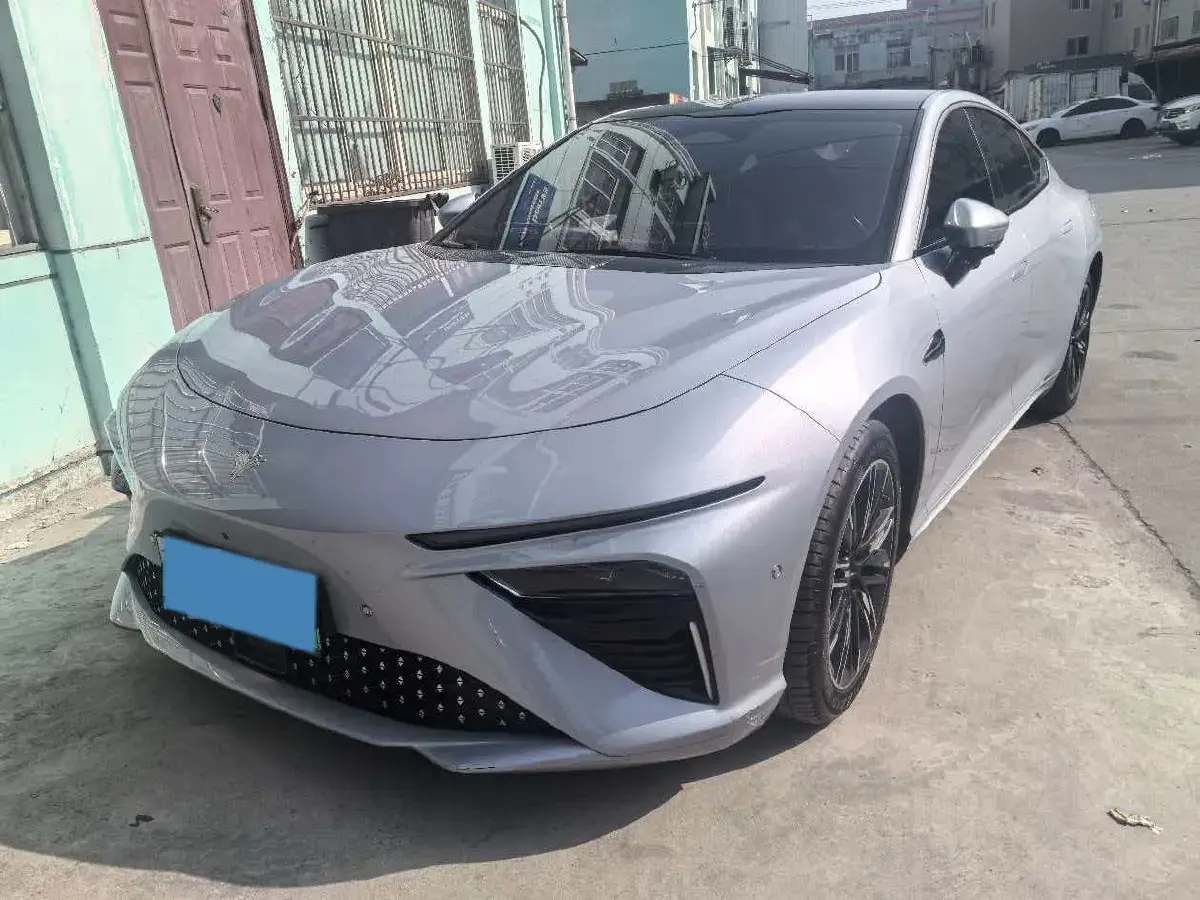 2024 Neta S 1.5L 116HP L4 REEV 43.9KWH