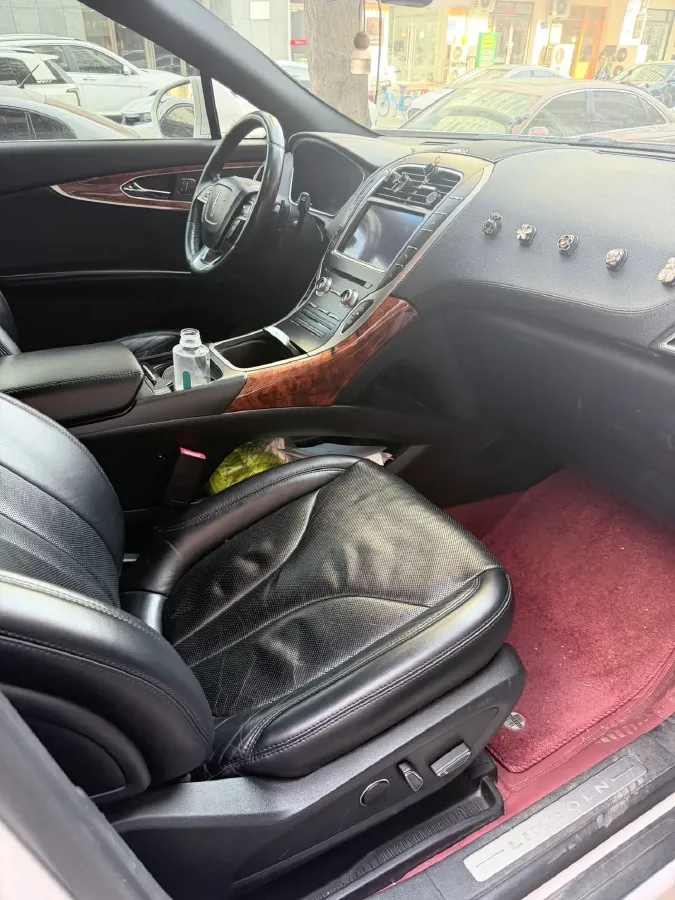 2019 Lincoln Nautilus 2.0T 235HP L4 8AT,autocango,china used car exporter,china ev exporter,chinese used car exporter,chinese used ev exporter