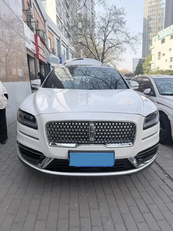 2019 Lincoln Nautilus 2.0T 235HP L4 8AT,autocango,china used car exporter,china ev exporter,chinese used car exporter,chinese used ev exporter