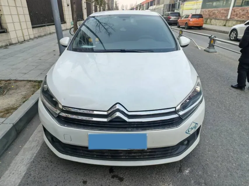 2018 Citroen C4 C-Quatre 1.6L 117HP L4 5MT,autocango,china used car exporter,china ev exporter,chinese used car exporter,chinese used ev exporter