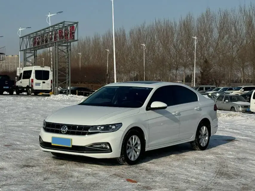 2020 Volkswagen Bora 1.5L 113HP L4 6AT