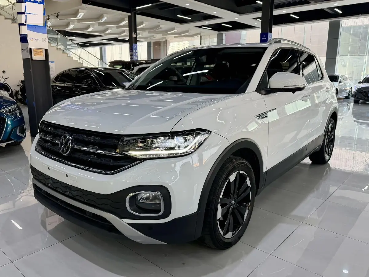 2021 Volkswagen Tacqua 1.5L 113HP L4 6AT
