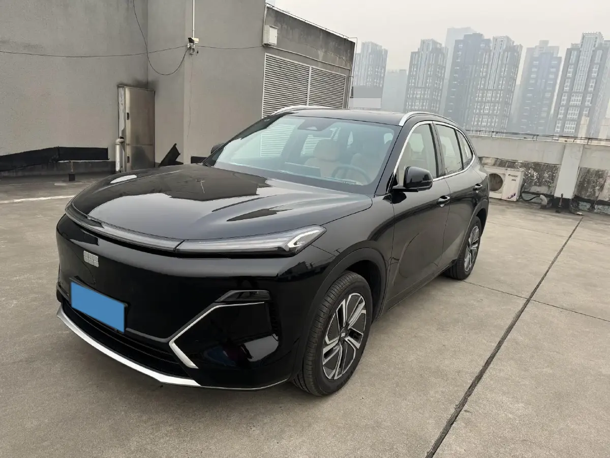 2025 BYD Sea Lion 05 DM-i 1.5L 101HP L4 E-CVT PHEV 18.3KWH