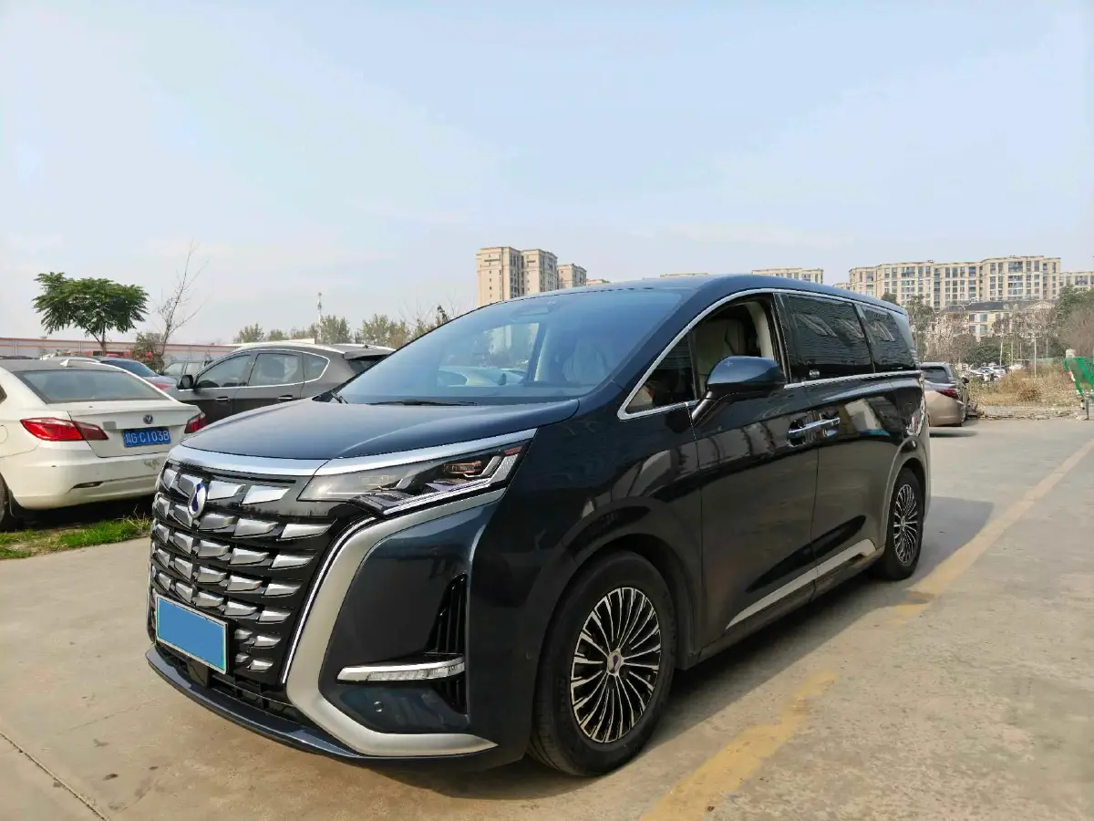 2022 Honda Odyssey 2.0L 146HP L4 E-CVT Hybrid