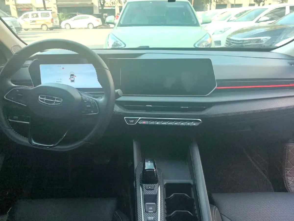 2022 Geely Binray 1.5T 181HP L4 7DCT,autocango,china used car exporter,china ev exporter,chinese used car exporter,chinese used ev exporter