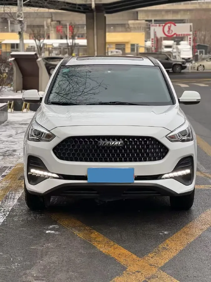 2019 Haval M6 1.5T 150HP L4 7DCT,autocango,china used car exporter,china ev exporter,chinese used car exporter,chinese used ev exporter