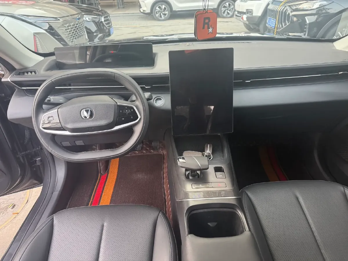 2023 ChangAn Lamore 1.5T 170HP L4 7DCT,autocango,china used car exporter,china ev exporter,chinese used car exporter,chinese used ev exporter