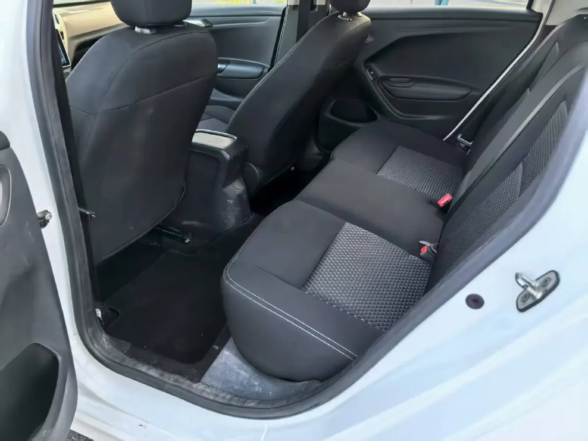 2017 Citroen Elysee 1.6L 117HP L4 5MT,autocango,china used car exporter,china ev exporter,chinese used car exporter,chinese used ev exporter