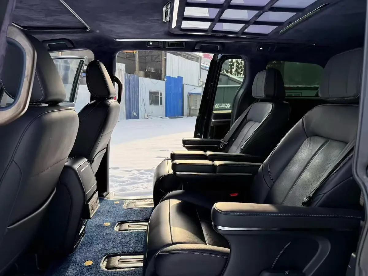 2021 GAC Trumpchi M8 2.0T 252HP L4 8AT,autocango,china used car exporter,china ev exporter,chinese used car exporter,chinese used ev exporter