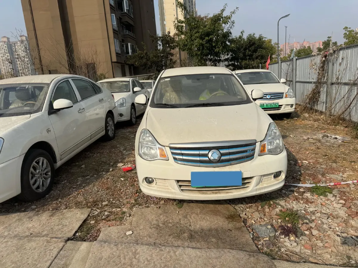 2019 SRM T50 BEV 68.6KWH,autocango,china used car exporter,china ev exporter,chinese used car exporter,chinese used ev exporter