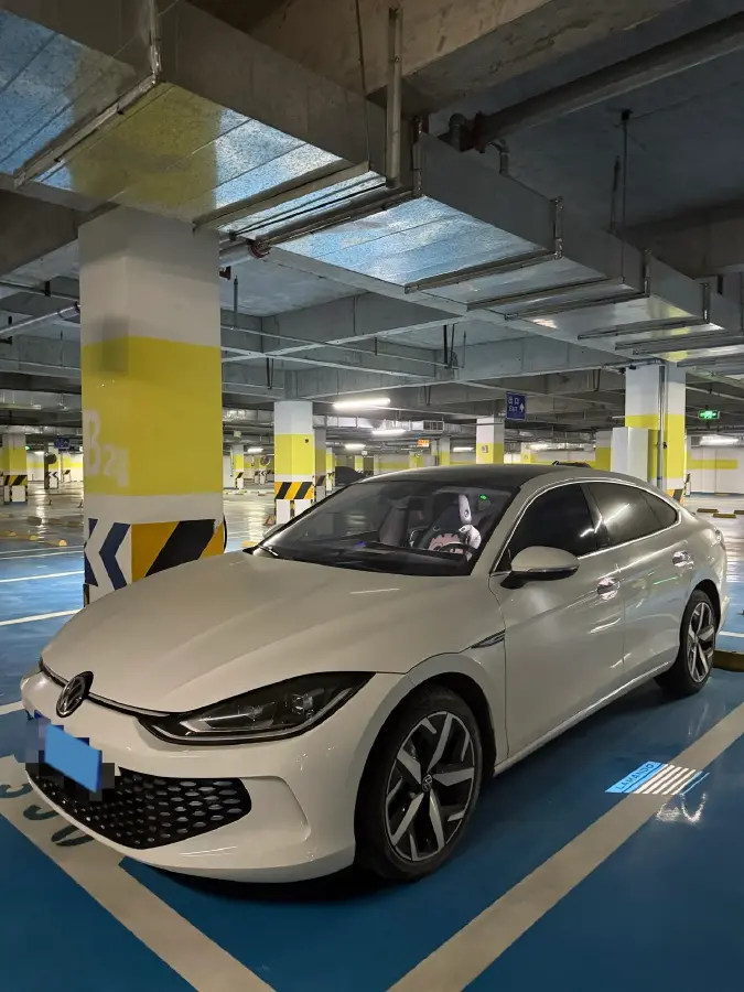 2023 Volkswagen Lamando 1.4T 150HP L4 7DCT