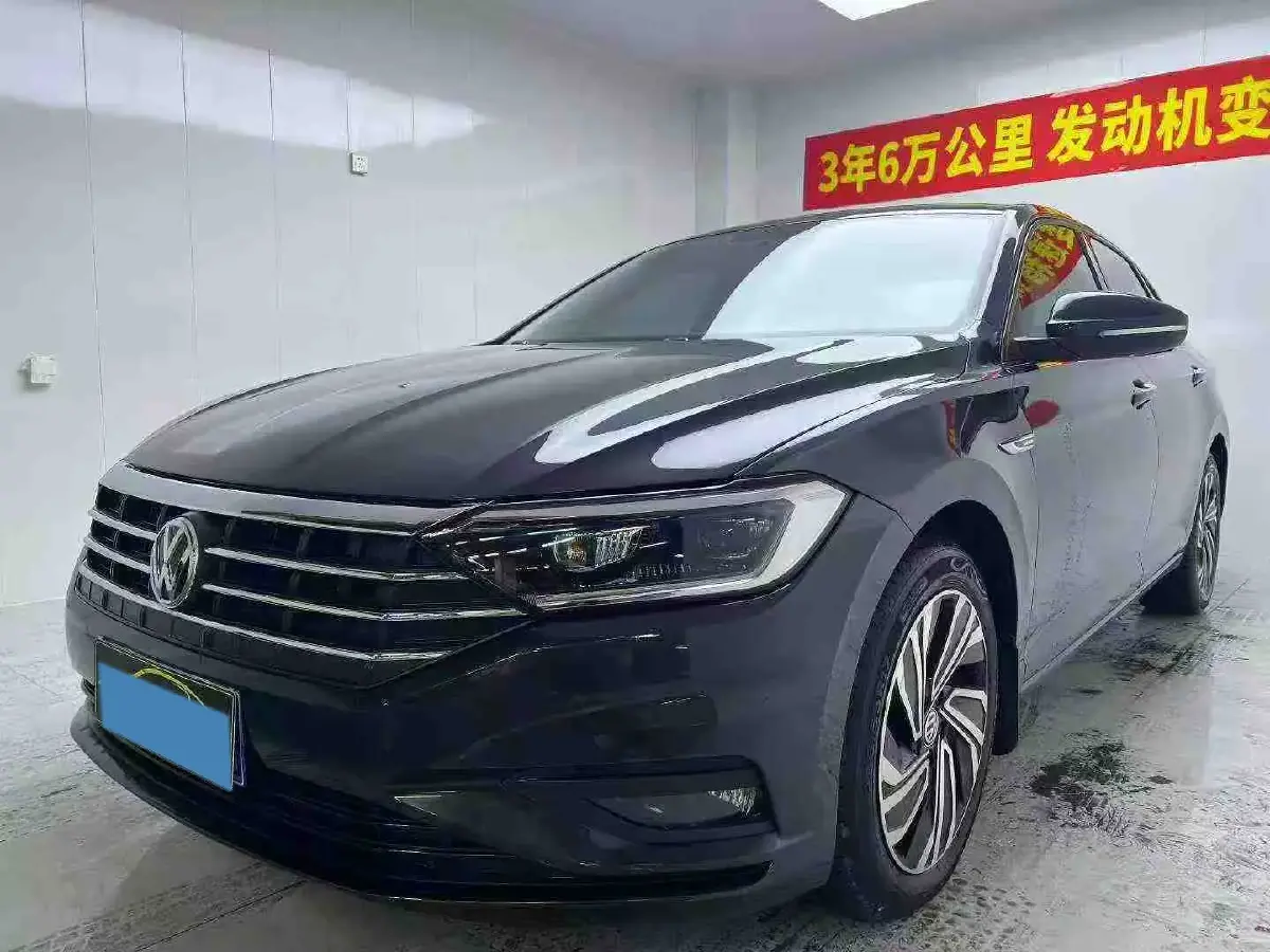 2021 Volkswagen Sagitar 1.2T 116HP L4 7DCT