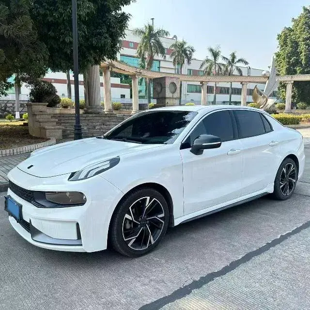 2019 LYNK&CO 03 2.0T 190HP L4 6AT