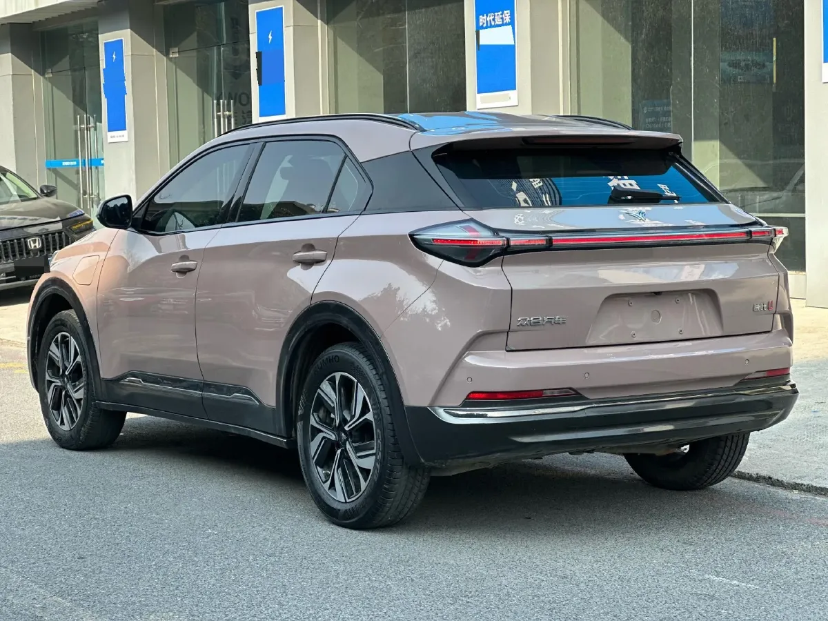 2022 Ford Focus 1.5T 177HP L4 6AT,autocango,china used car exporter,china ev exporter,chinese used car exporter,chinese used ev exporter