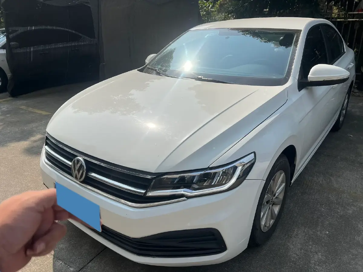 2020 Volkswagen Bora 1.5L 113HP L4 6AT