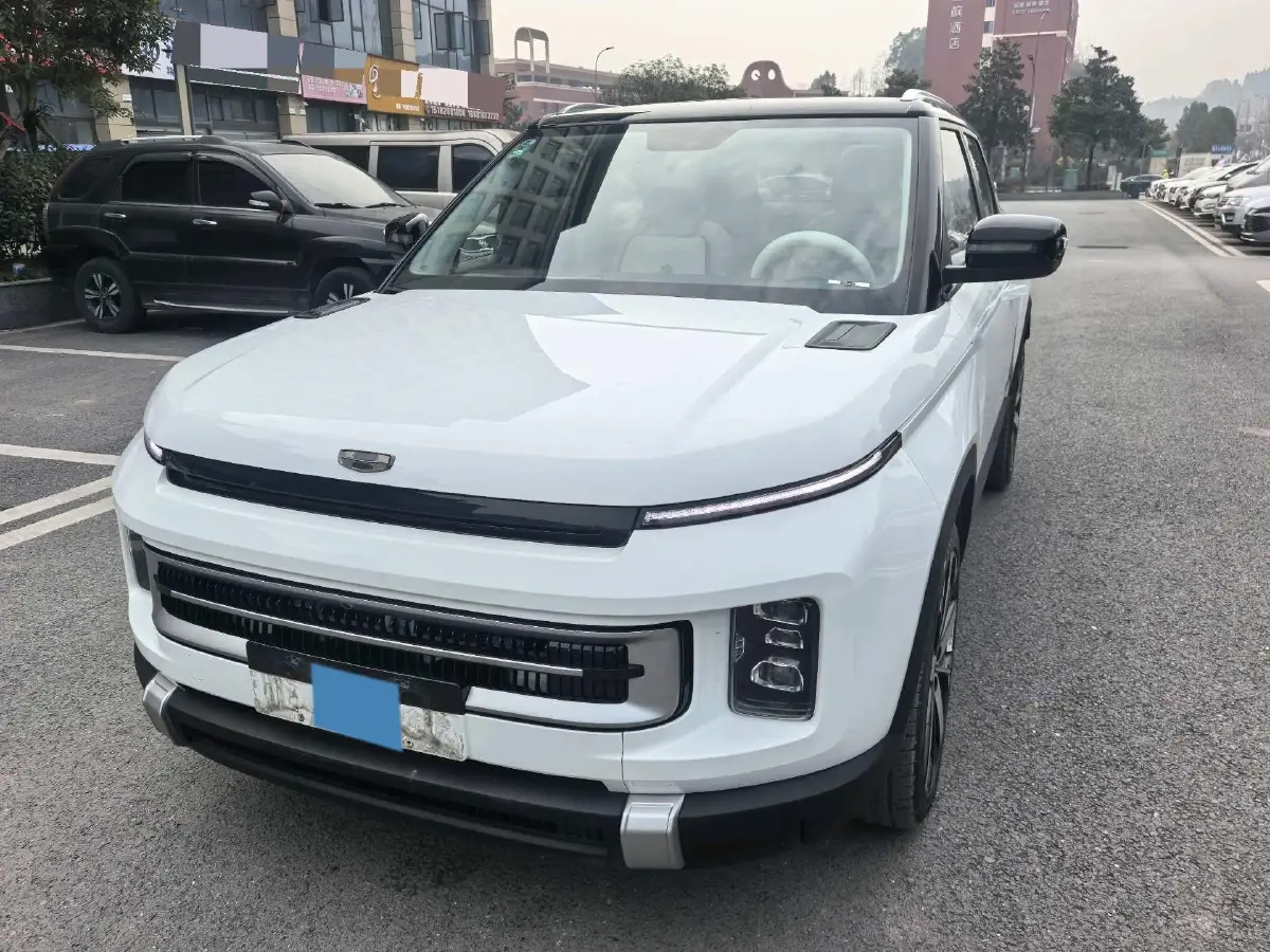2023 Geely ICON 1.5T 181HP L4 7DCT
