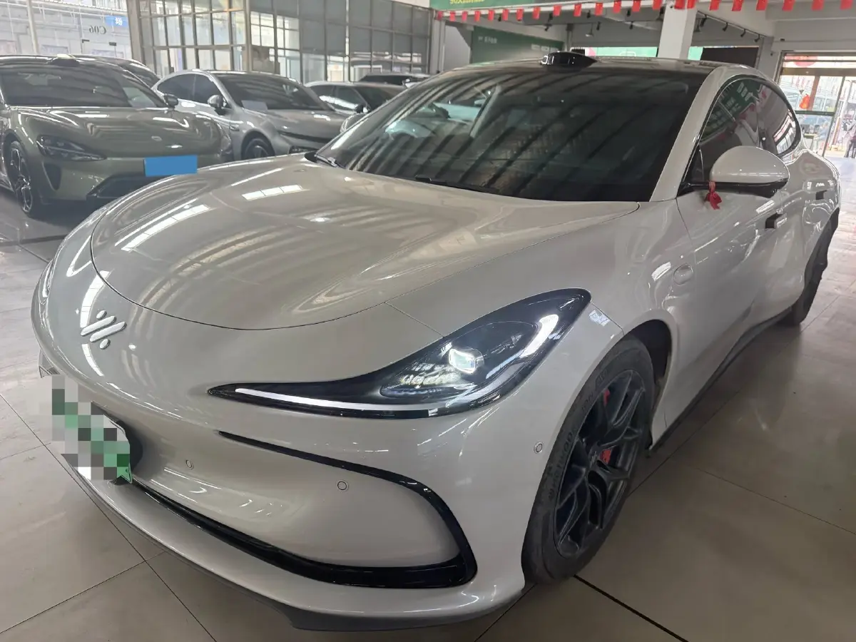 2024 IM L6 BEV 75KWH