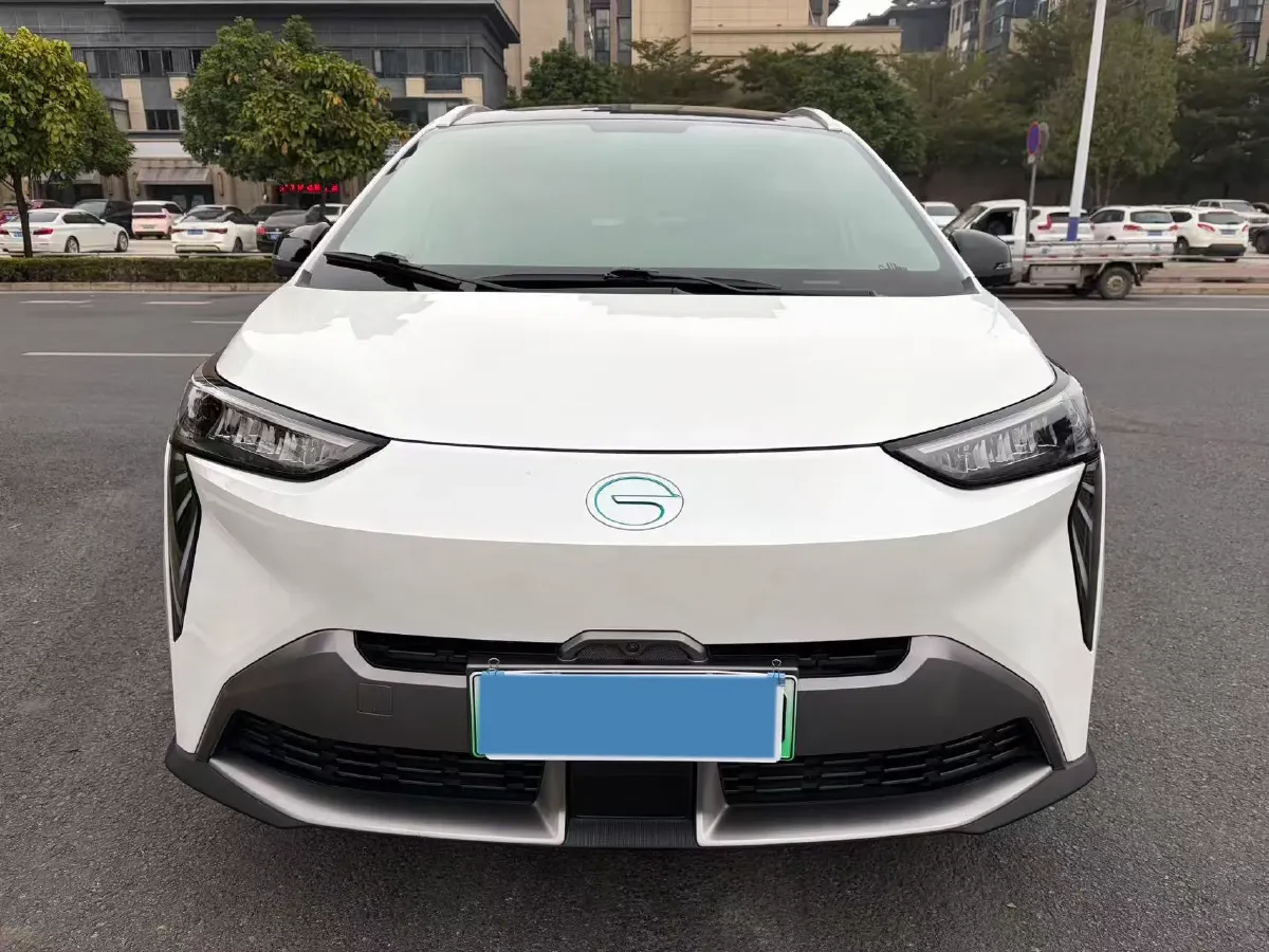 2022 Geely Okavango 1.8T 184HP L4 7DCT,autocango,china used car exporter,china ev exporter,chinese used car exporter,chinese used ev exporter